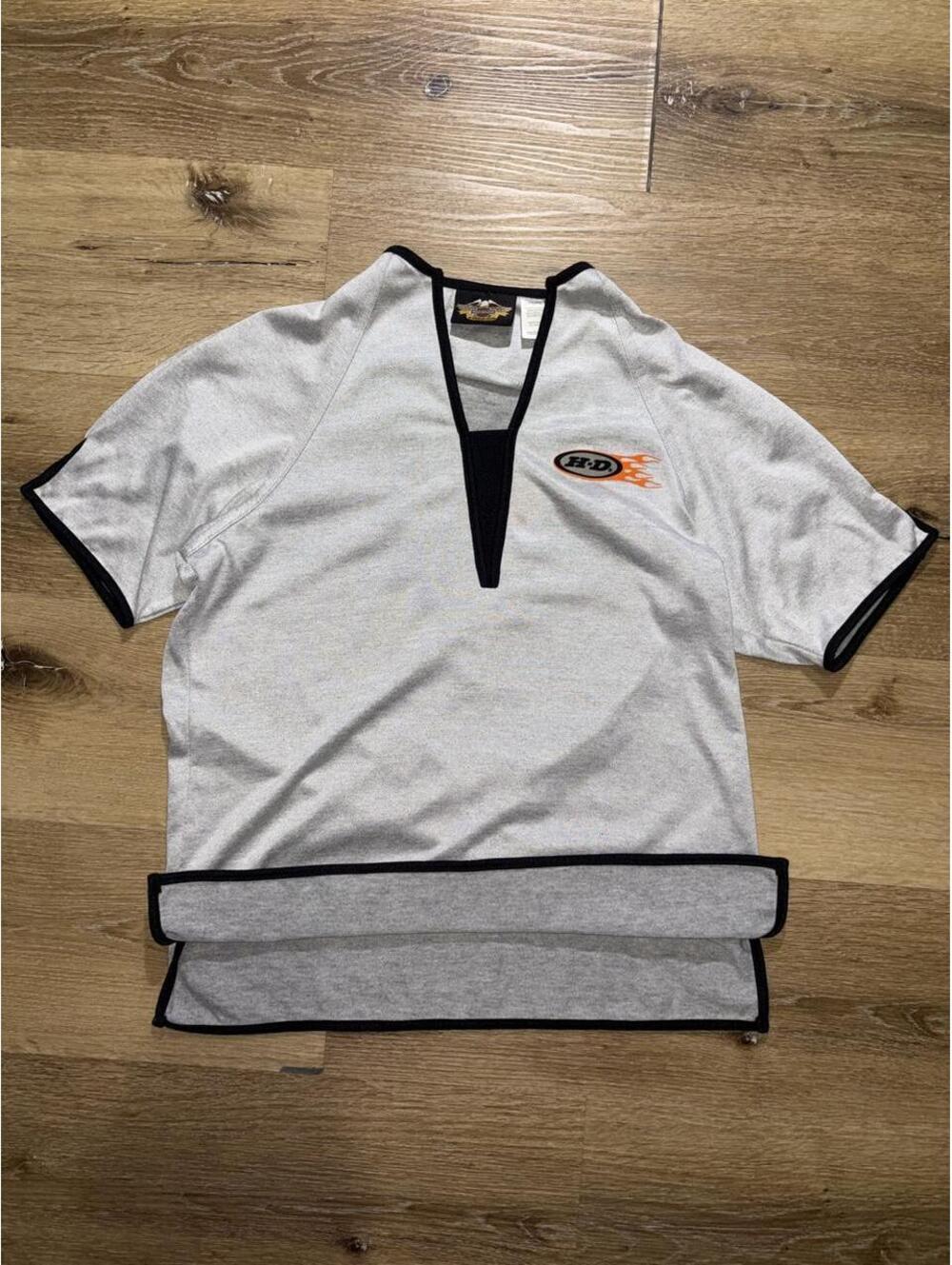 Harley Davidson Men’s Medium HD Flame V Neck Pullover